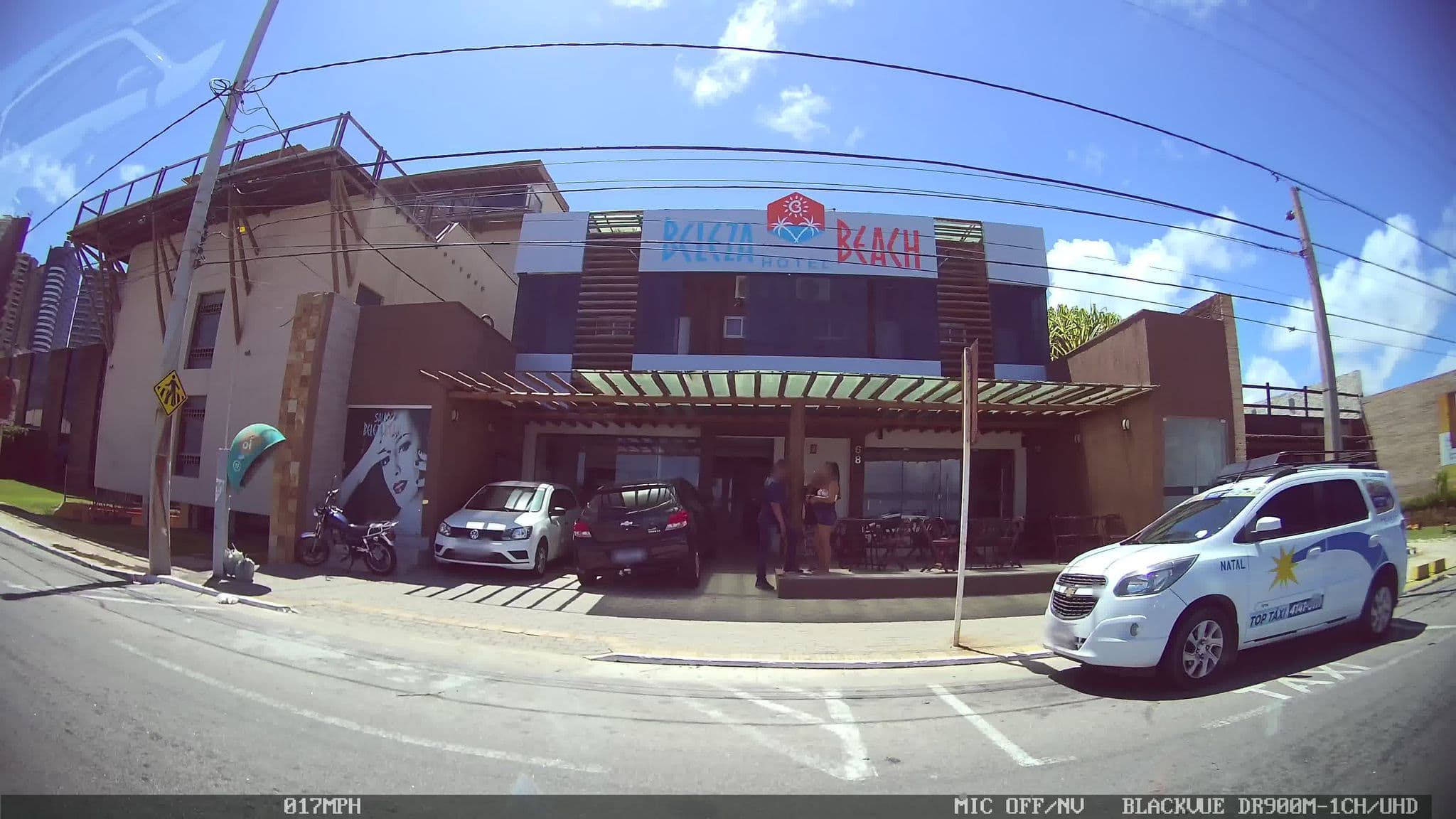 Street view near Beleza Beach Hotel, Natal — © kaart_4 (CC BY-SA · Mapillary)