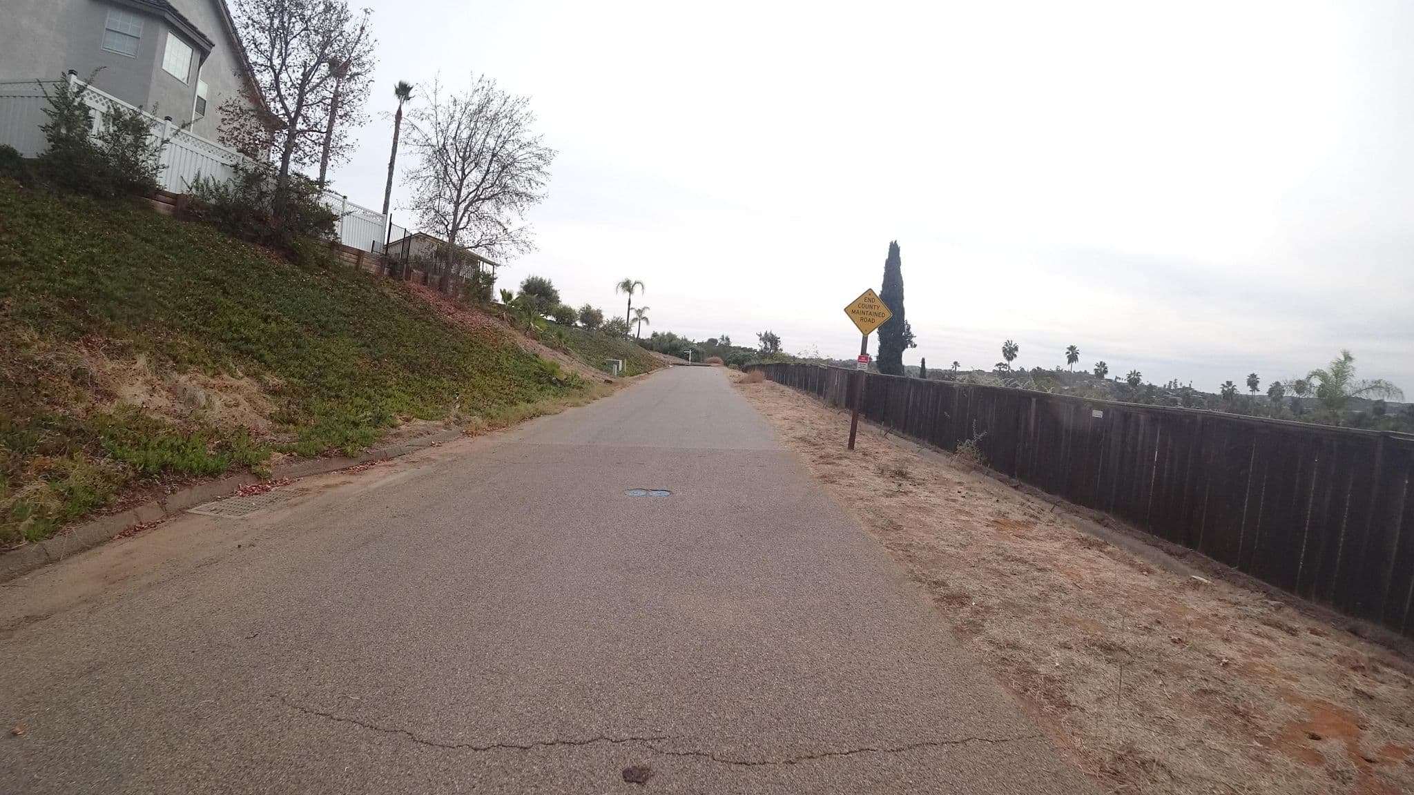 Street view near CHATEAU VISTA, Vista — © marker_geo (CC BY-SA · Mapillary)