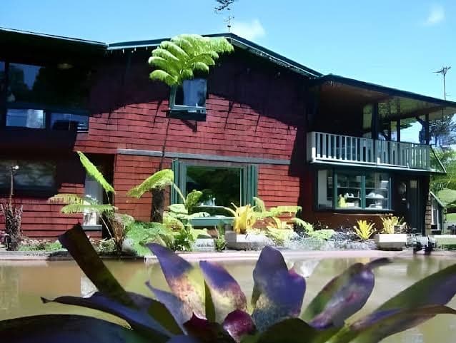 Chalet Kilauea, Lodge in Volcano