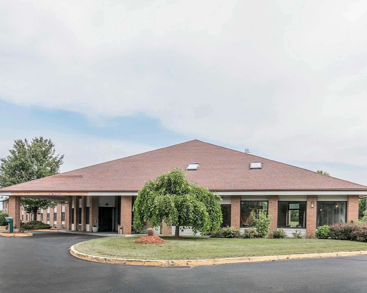 Quality Inn Grand Rapids North, Hotel in Walker