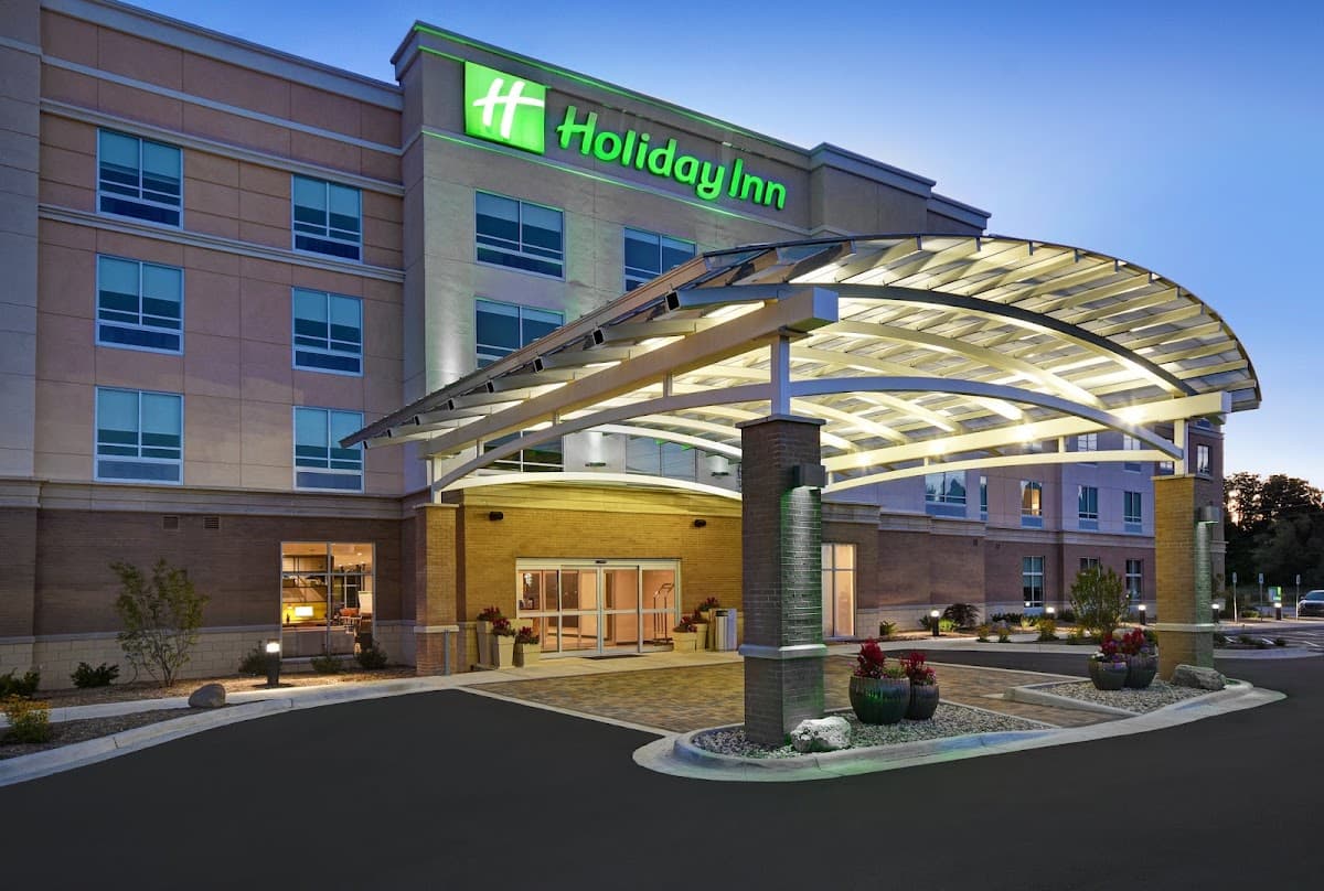 Holiday Inn Grand Rapids North - Walker by IHG, Hotel in Walker
