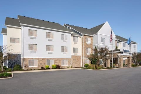 Fairfield by Marriott Inn & Suites Chicago Naperville/Aurora, Hotel in Warrenville
