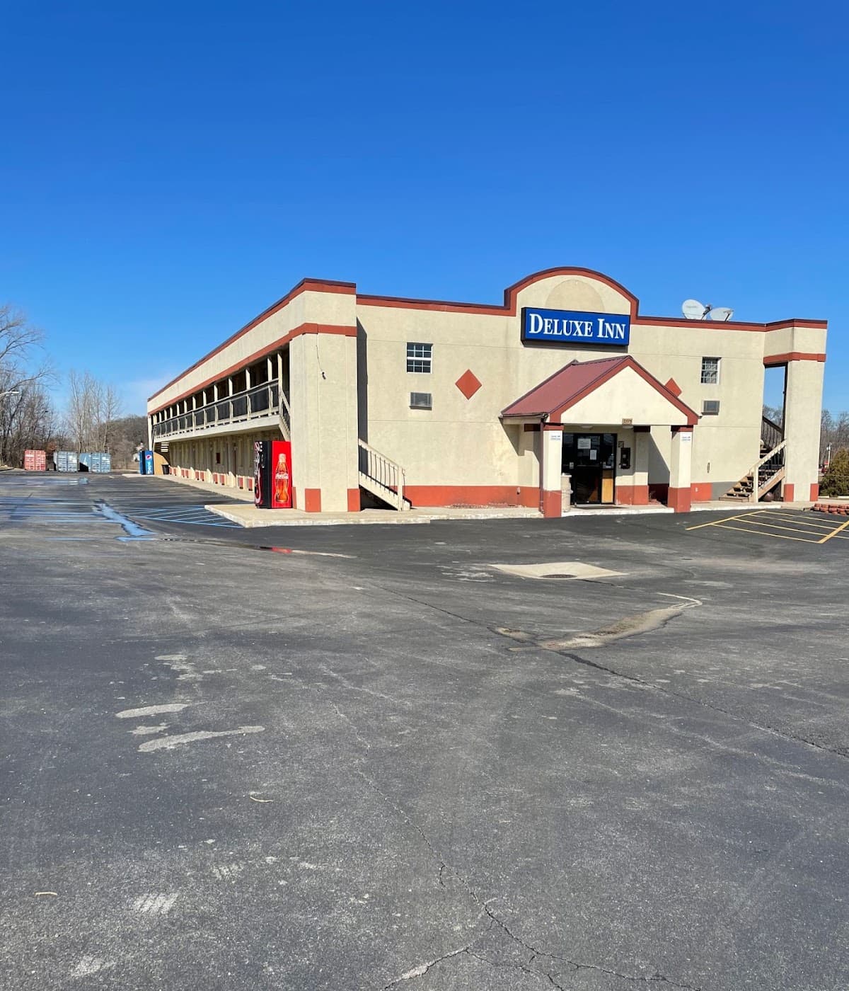 Deluxe Inn, Motel in Winona Lake