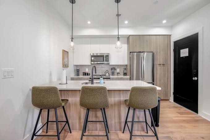 Capitol Hill Suites- Unit 7 - Apartment, 2 Bedrooms, Non Smoking, Private Bathroom, Holiday Home in Barracks Row