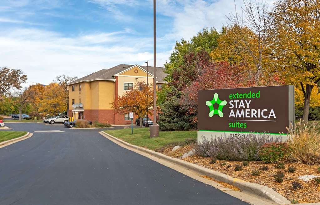 Extended Stay America Select Suites- Milwaukee - Waukesha, Aparthotel in Waukesha