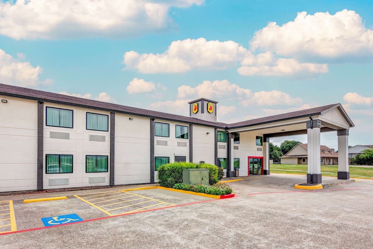 Super 8 by Wyndham Waxahachie TX, Hotel in Waxahachie