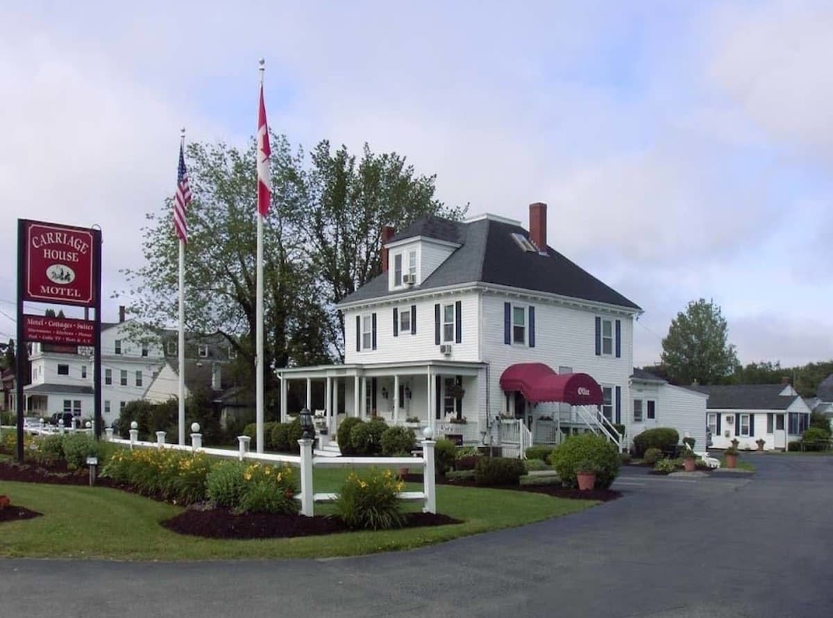 Carriage House Motel Cottages & Suites LLC, Motel in Wells Beach Station