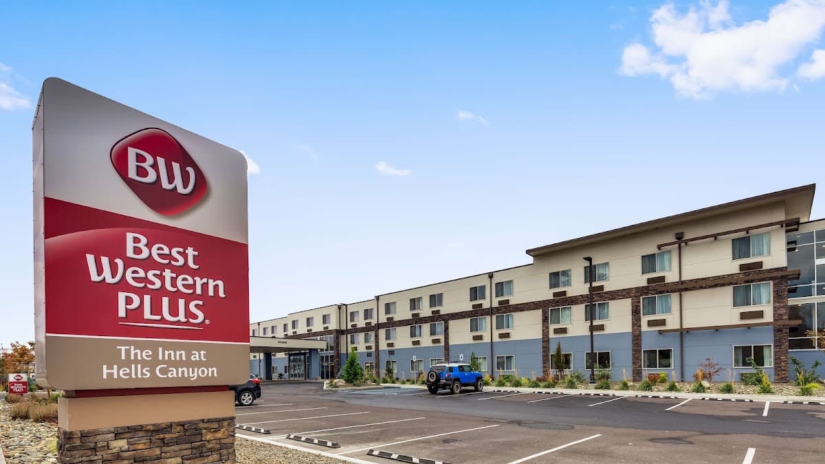 Best Western Plus The Inn at Hells Canyon, Hotel in West Clarkston-Highland