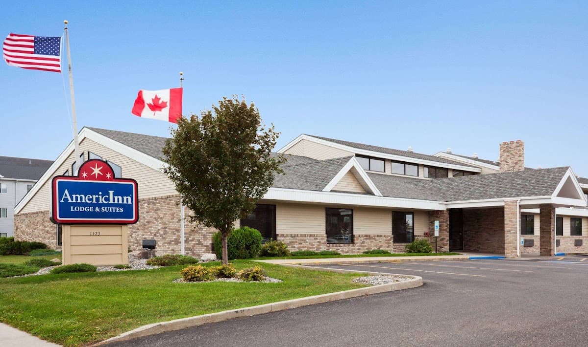 AmericInn by Wyndham Fargo West Acres, Hotel in Fargo