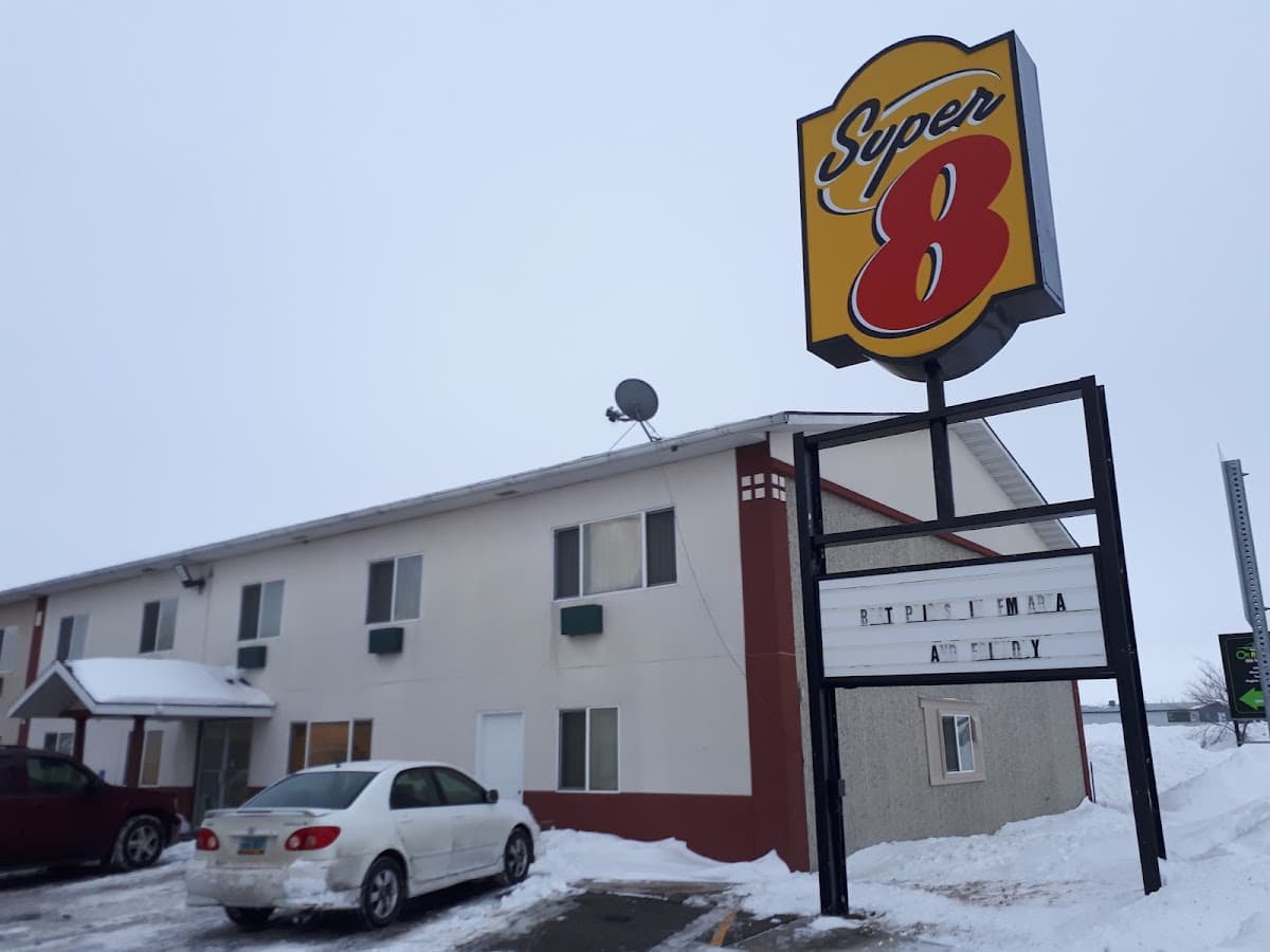 Super 8 by Wyndham West Fargo Main Ave ND, Hotel in West Fargo