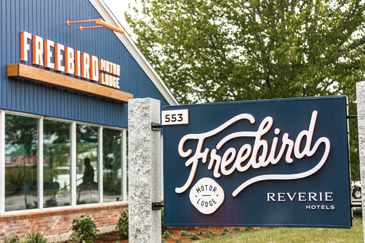 Freebird by Reverie Boutique Collection, Hotel in West Yarmouth