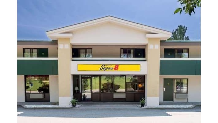 Super 8 by Wyndham White River Junction, Hotel in White River Junction