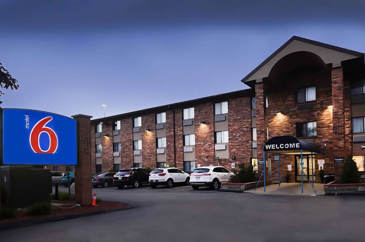Motel 6 Milwaukee, WI - Glendale, Hotel in Whitefish Bay