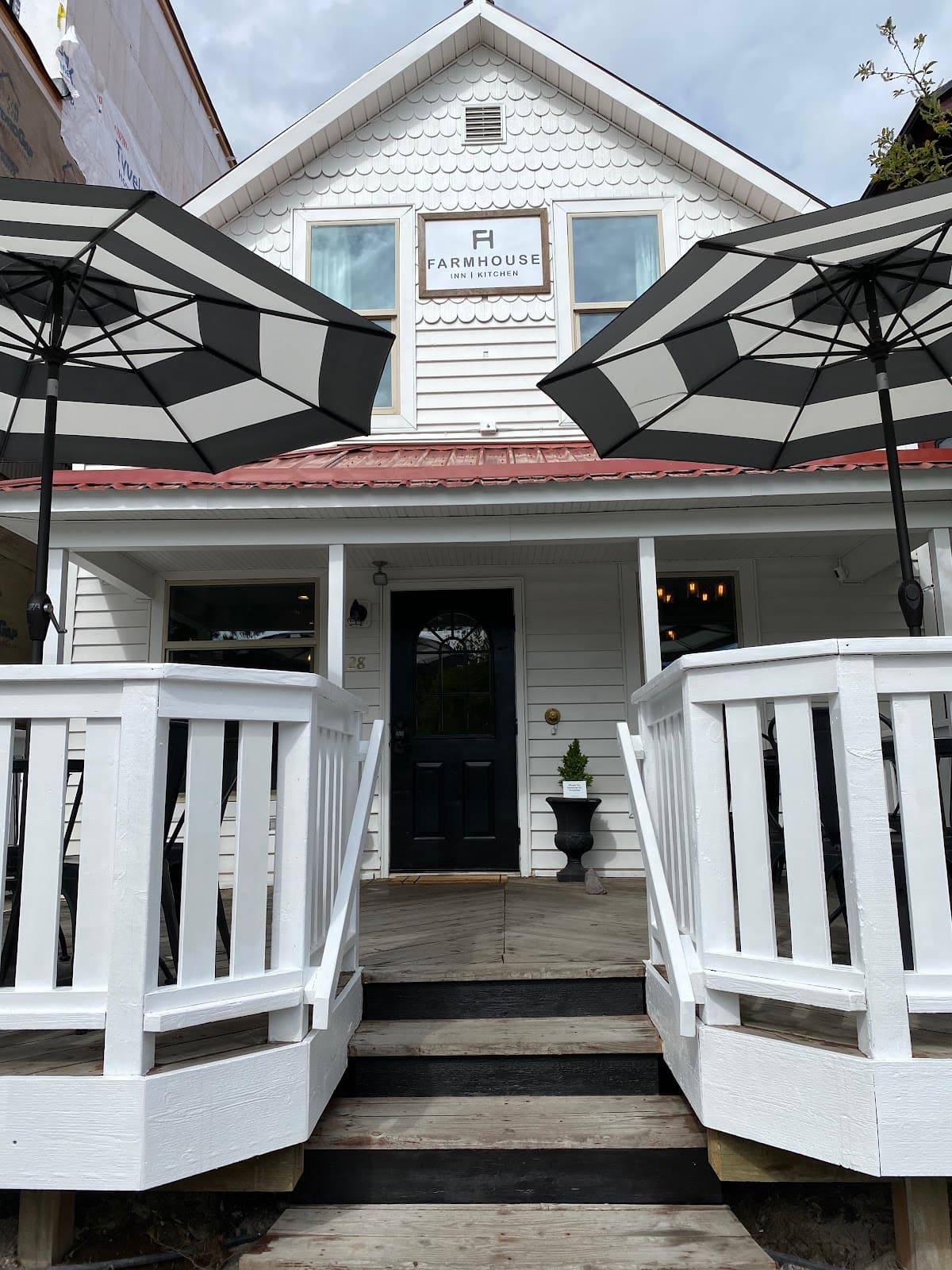 The FarmHouse Inn, Hotel in Whitefish