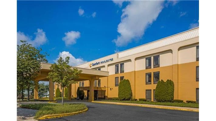 Comfort Inn & Suites Mt. Holly - Westampton, Hotel in Willingboro