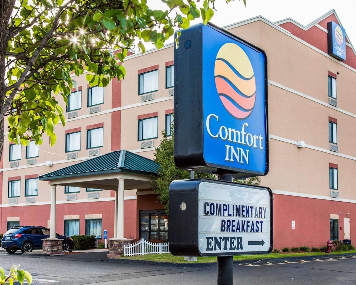 Comfort Inn East Windsor - Springfield, Hotel in Windsor Locks