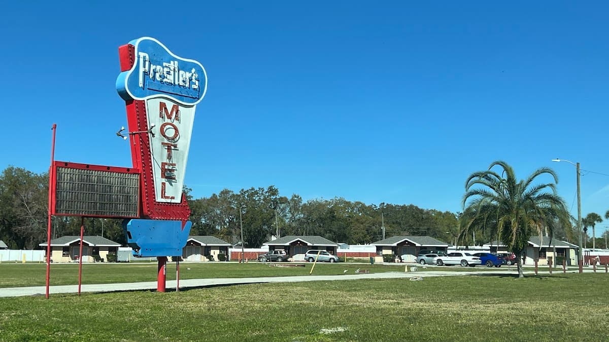 Prestler's Motel, Motel in Winston
