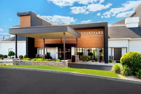 Courtyard by Marriott New Haven Orange/Milford, Hotel in Woodmont