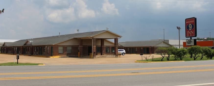 Nationwide 9 Inn, Hotel in Wynne
