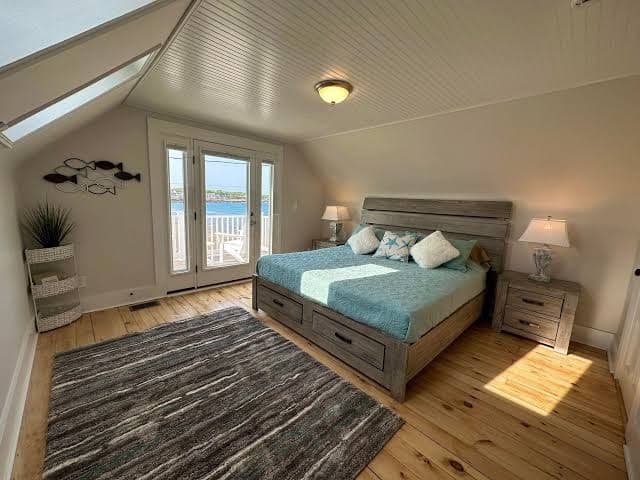 The Pioneer - York Beachfront living, Hotel in York Beach