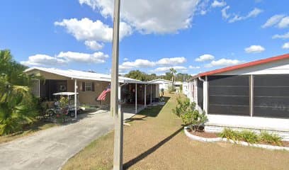 Nowherd, Hotel in Zephyrhills South