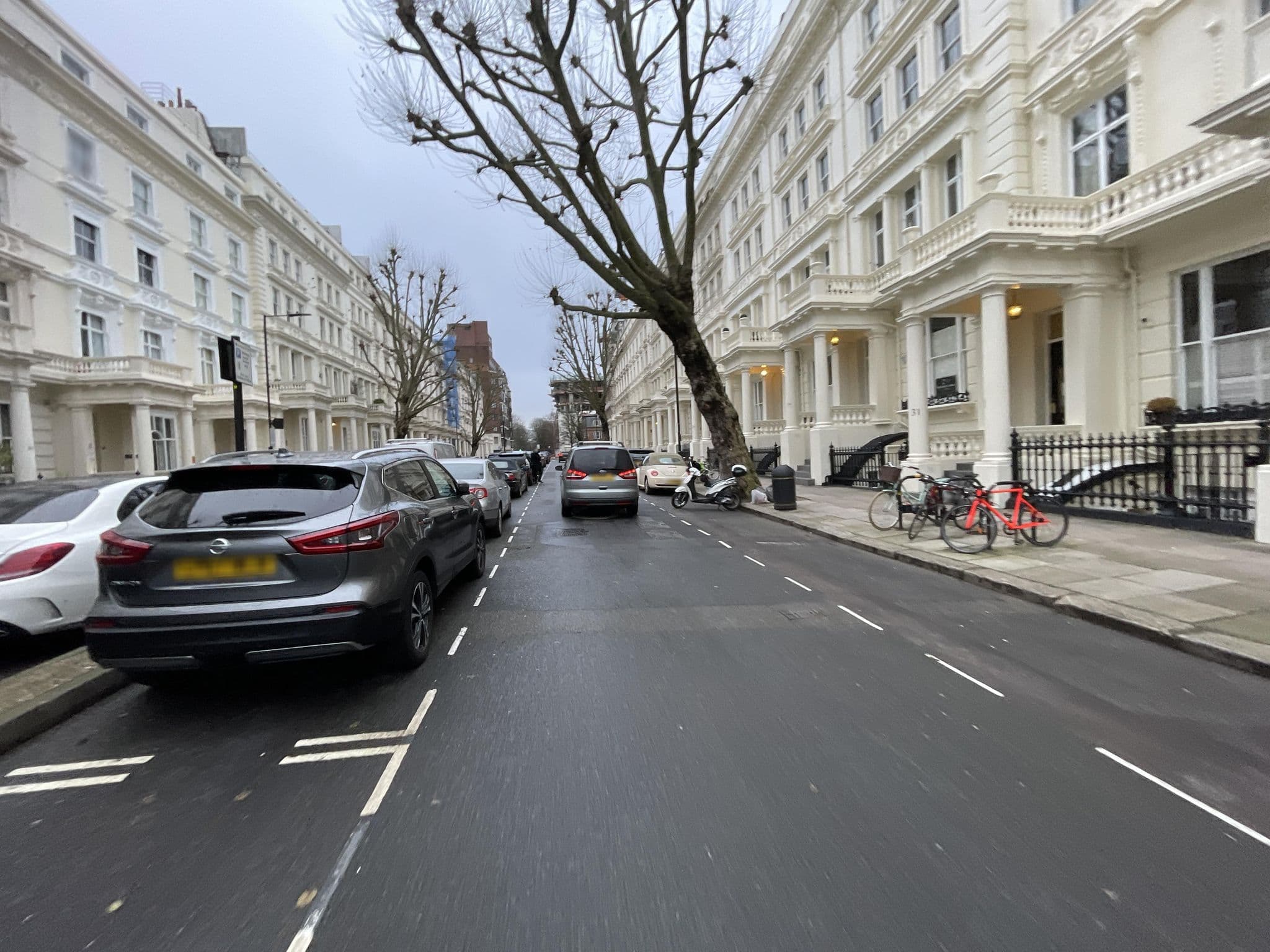 Street view near The Chapter Hotels - Hyde Park, Bayswater — © asturksever (CC BY-SA · Mapillary)