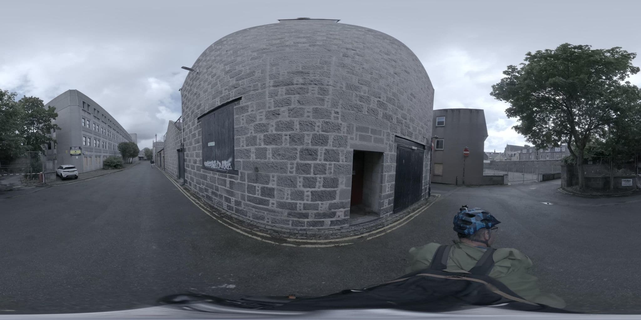 Street view near The Globe Inn, Aberdeen — © coetserw (CC BY-SA · Mapillary)