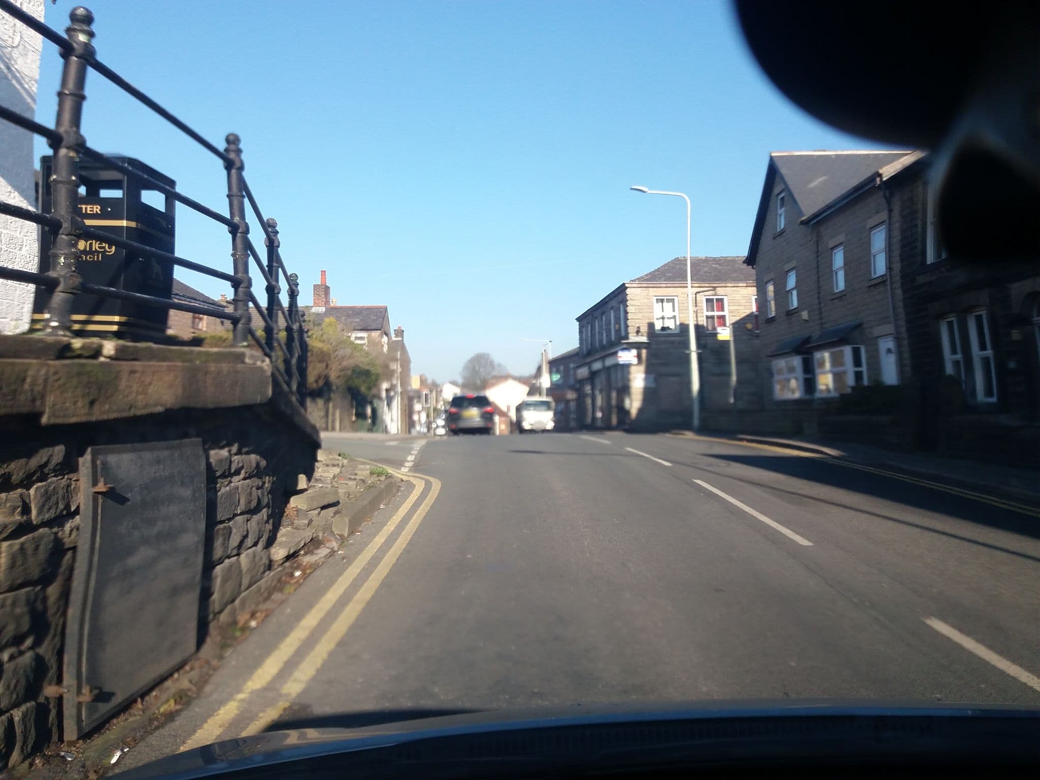 Street view near The Spinners Arms Hotel, Adlington — © tonys999 (CC BY-SA · Mapillary)