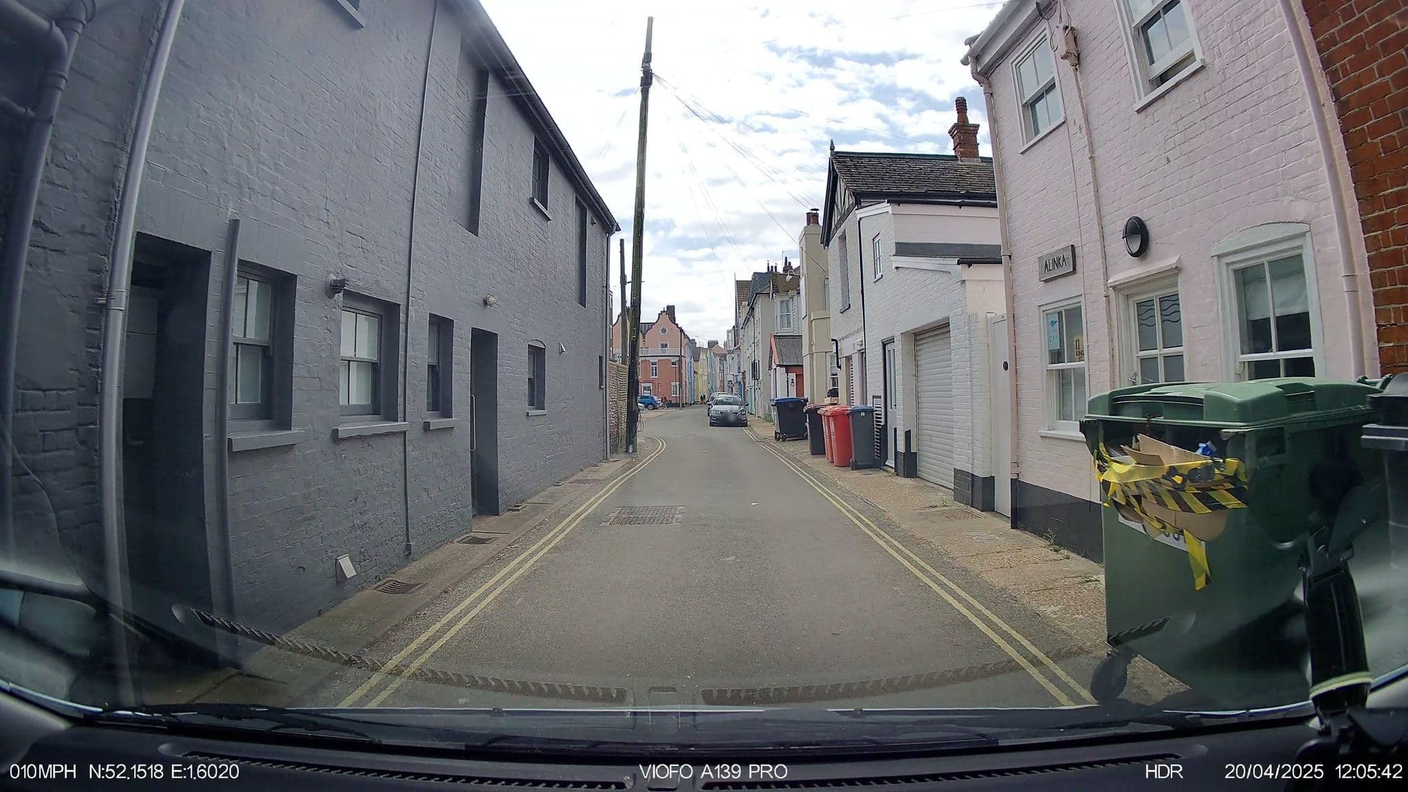 Street view near Ocean House, Aldeburgh — © IpswichEdits (CC BY-SA · Mapillary)
