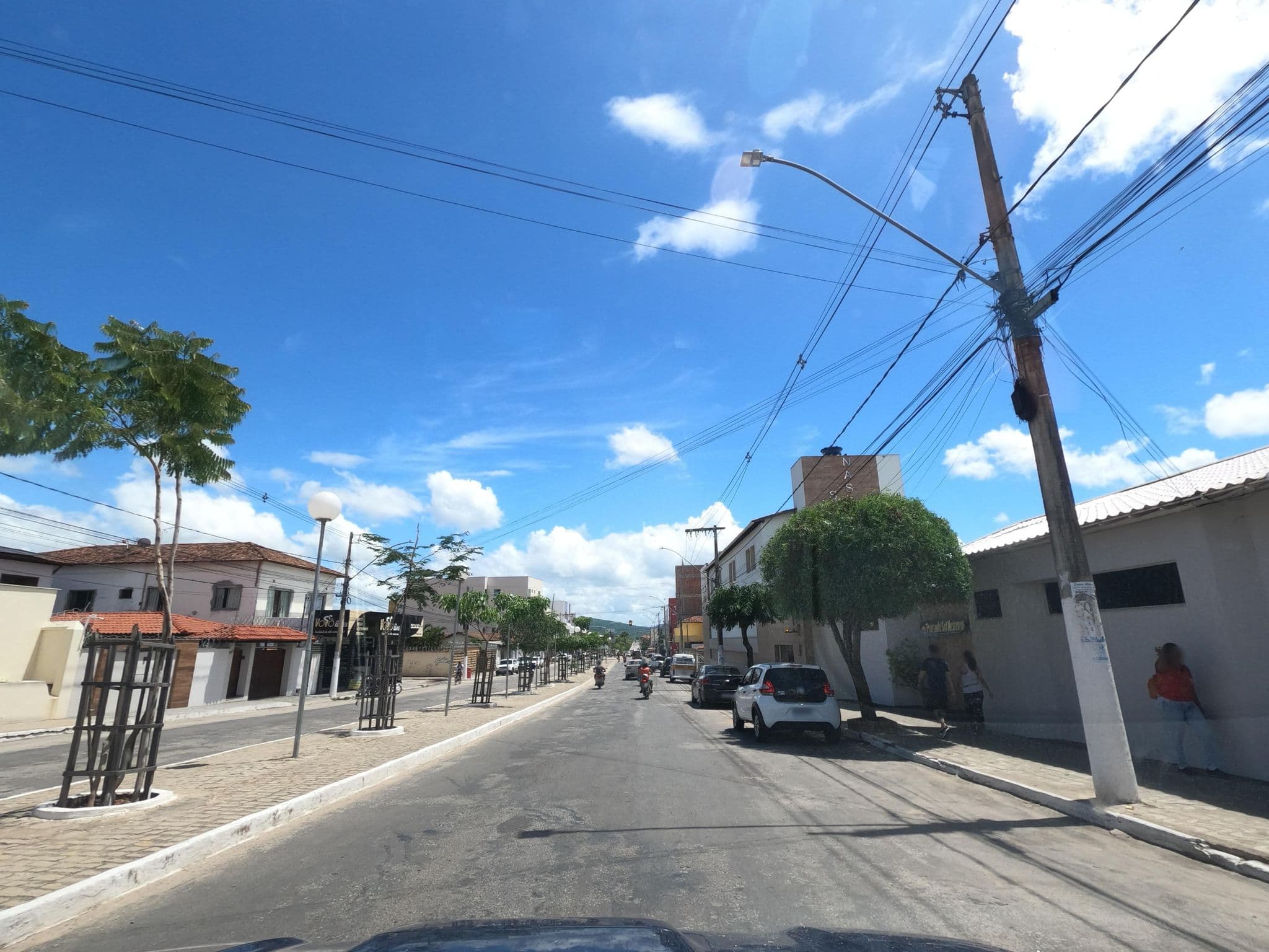 Street view near Pousada Sol Nascente, Almenara — © MuitoAlemdasFronteiras (CC BY-SA · Mapillary)