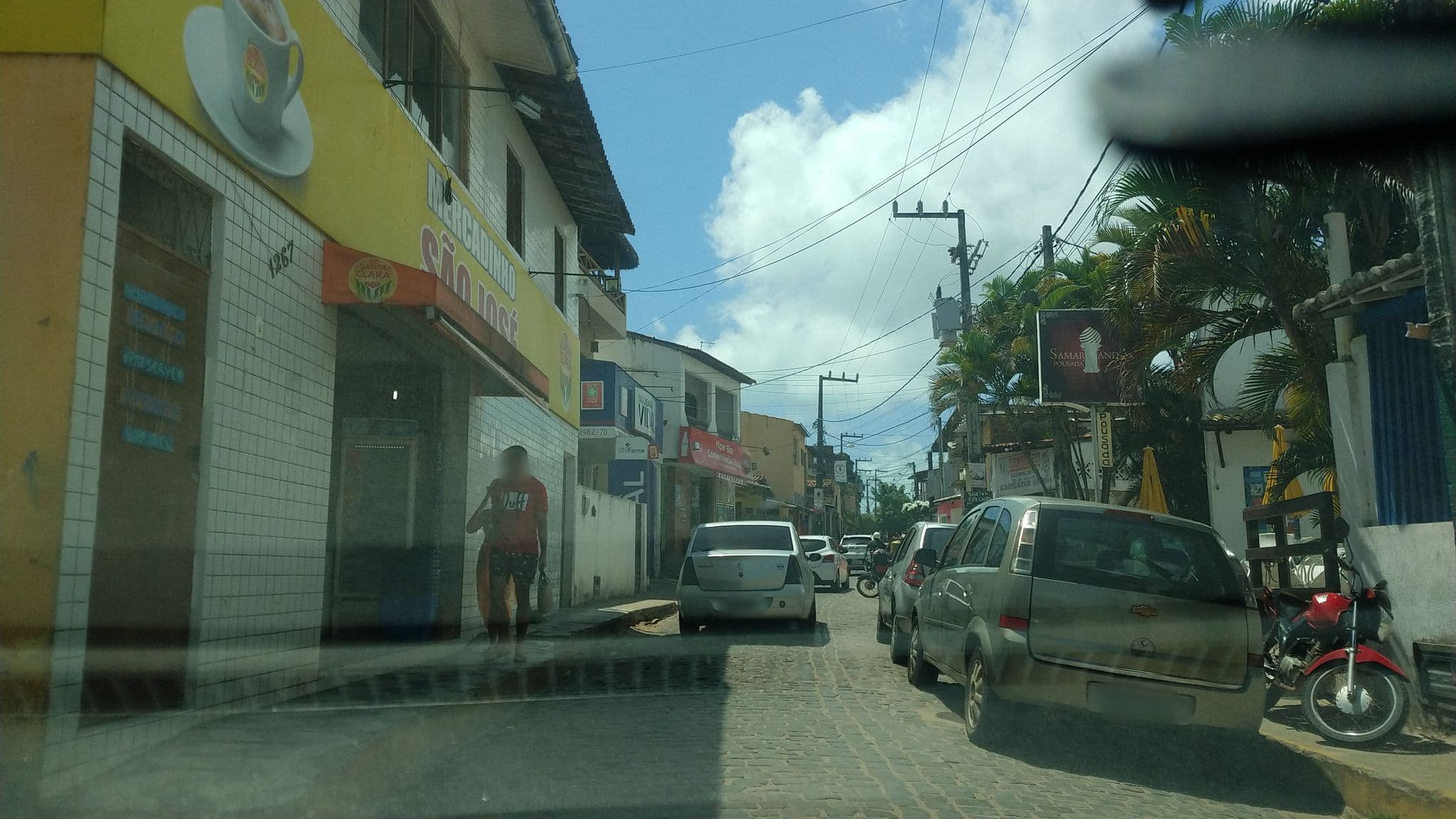 Street view near Samarmanda Pousada, Tibau do Sul — © georgemaia (CC BY-SA · Mapillary)