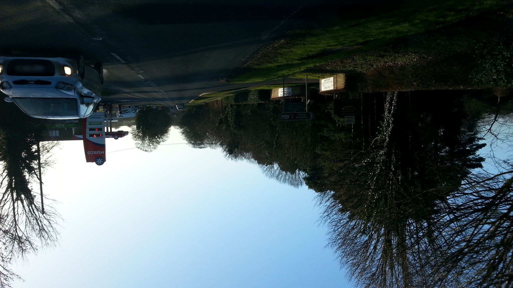 Street view near Woodland Waters Ltd, Ancaster — © adam2 (CC BY-SA · Mapillary)