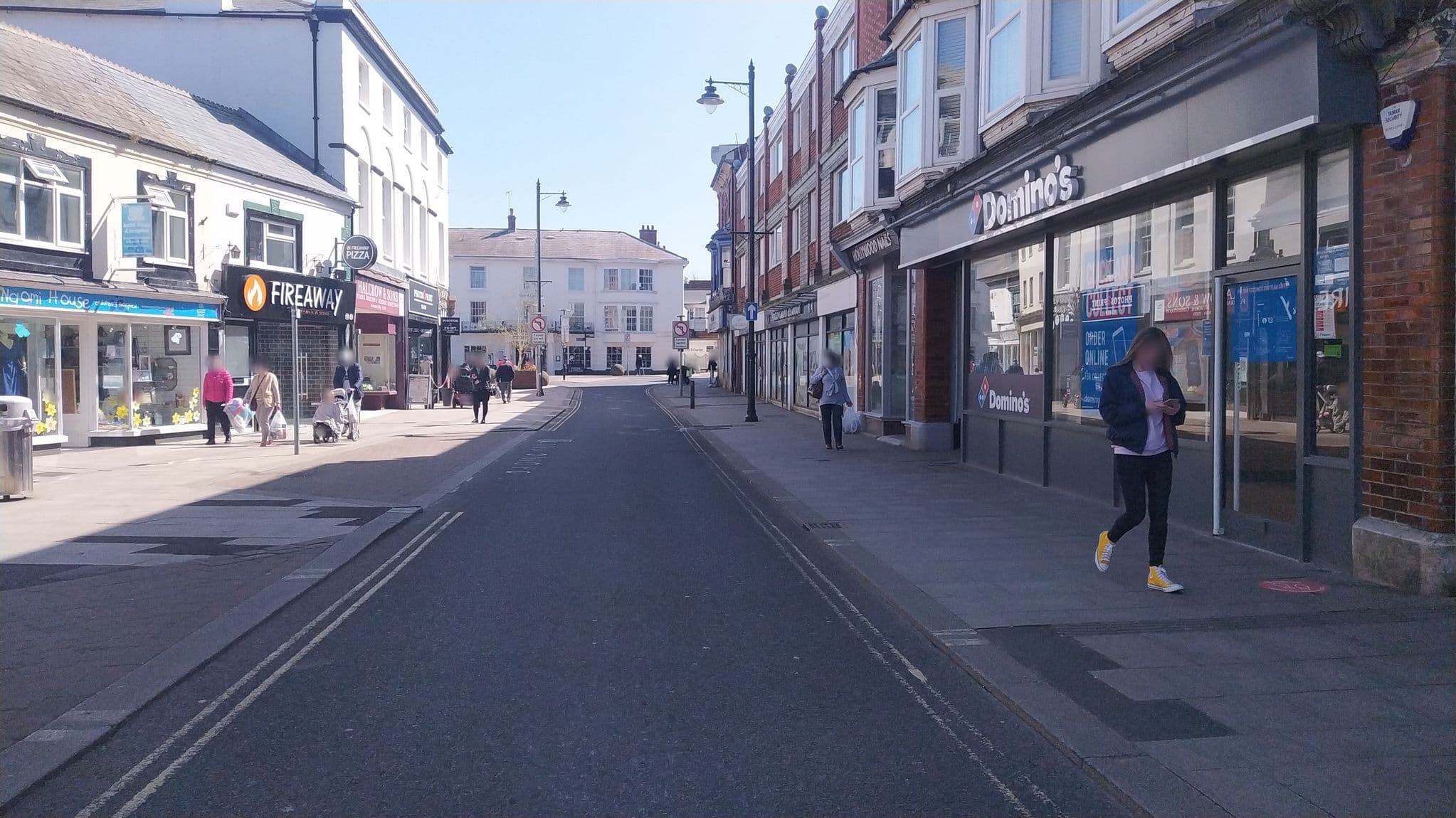 Street view near White Hart by Marston's Inns, Andover — © noid (CC BY-SA · Mapillary)