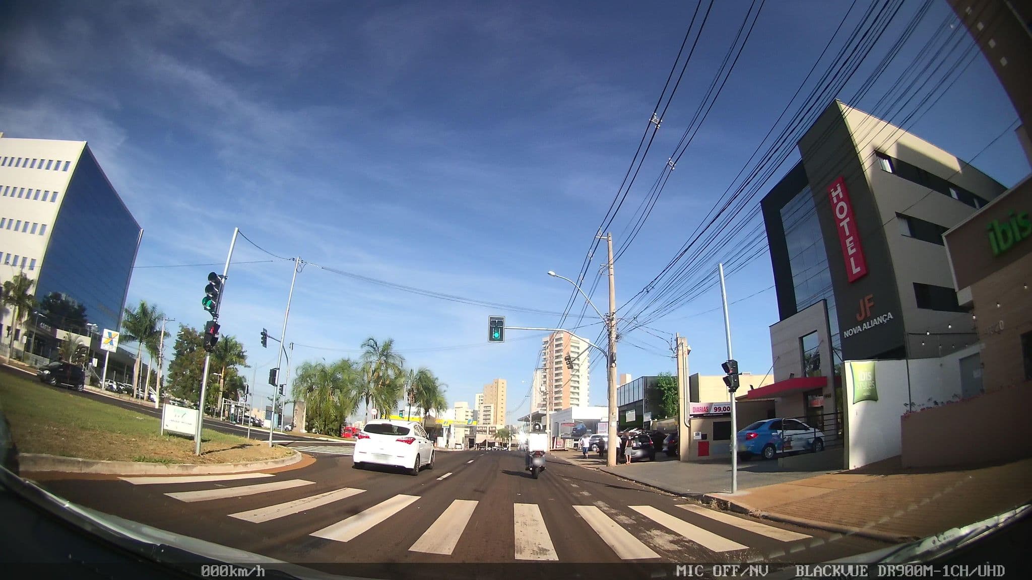 Street view near JF Hotel Nova Aliança, Ribeirão Preto — © kaart5 (CC BY-SA · Mapillary)