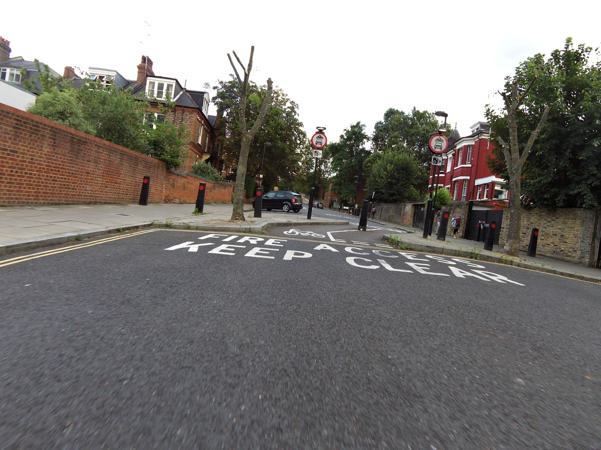 Street view near Charlie Hotel, Holloway — © smsm1 (CC BY-SA · Mapillary)