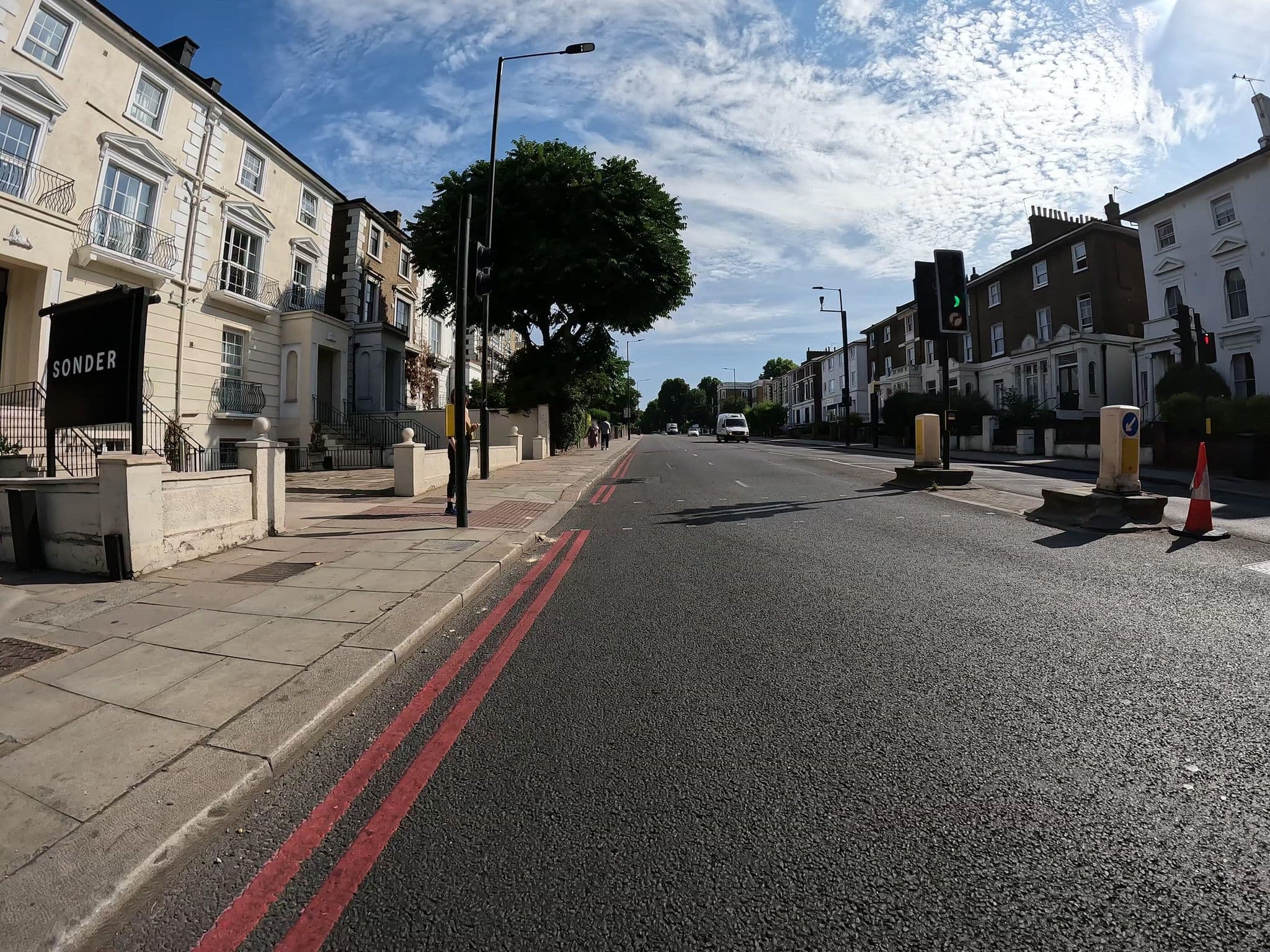 Street view near Camden Belmont Hotel, Holloway — © erias (CC BY-SA · Mapillary)