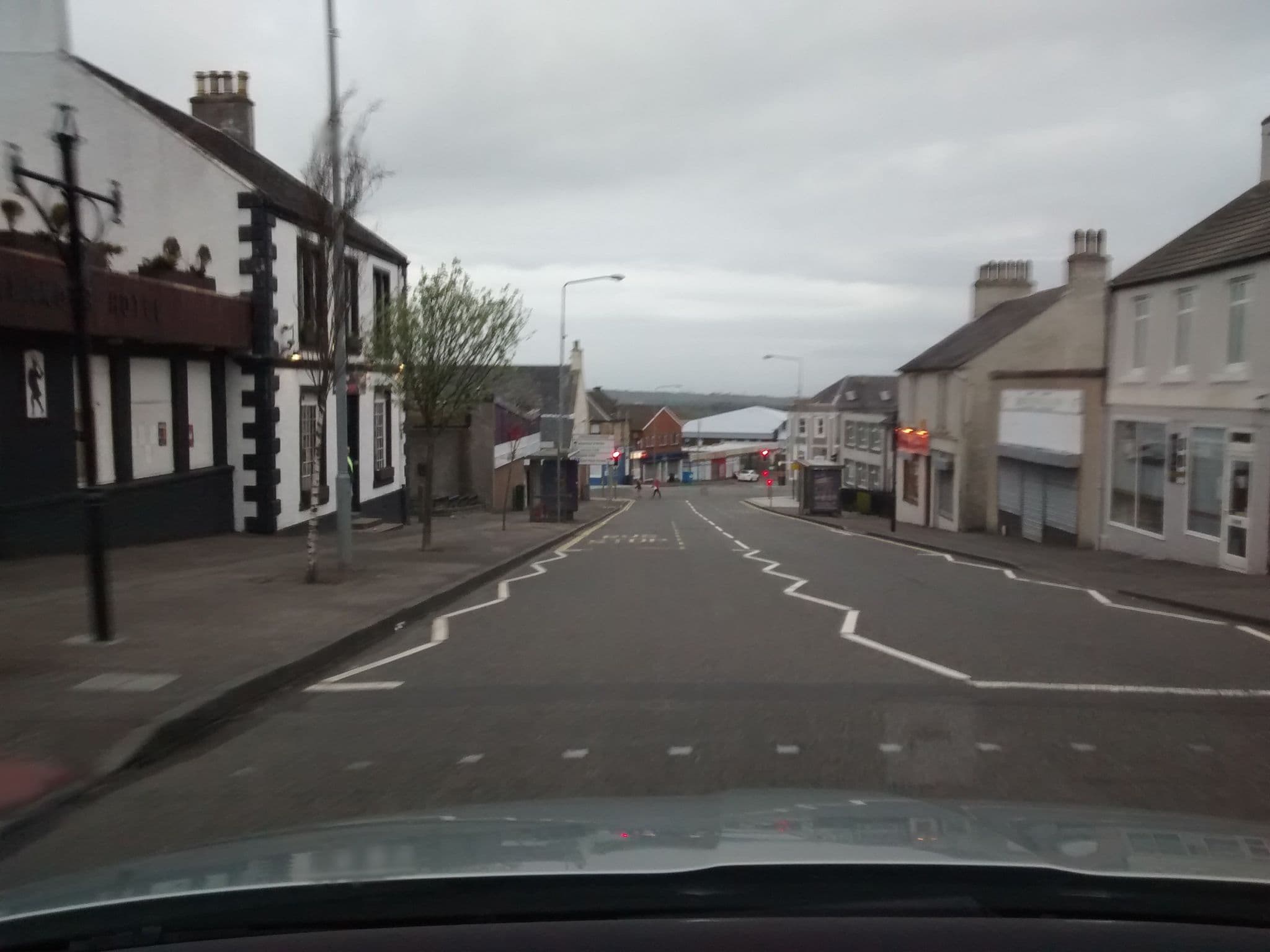 Street view near Highlander Hotel, Armadale — © hobgoblin (CC BY-SA · Mapillary)