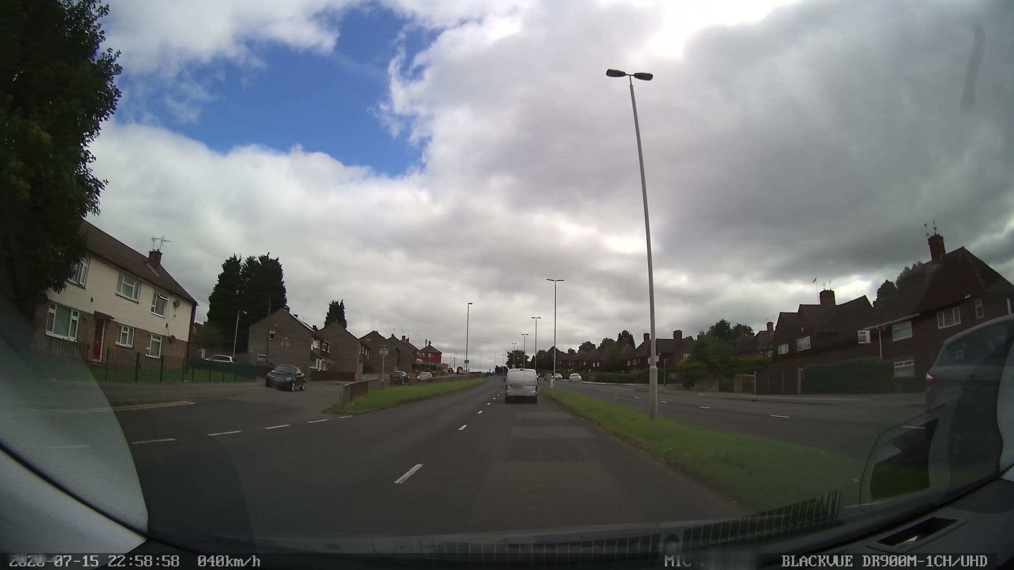 Street view near Oxclose Hotel, Arnold — © adam2 (CC BY-SA · Mapillary)