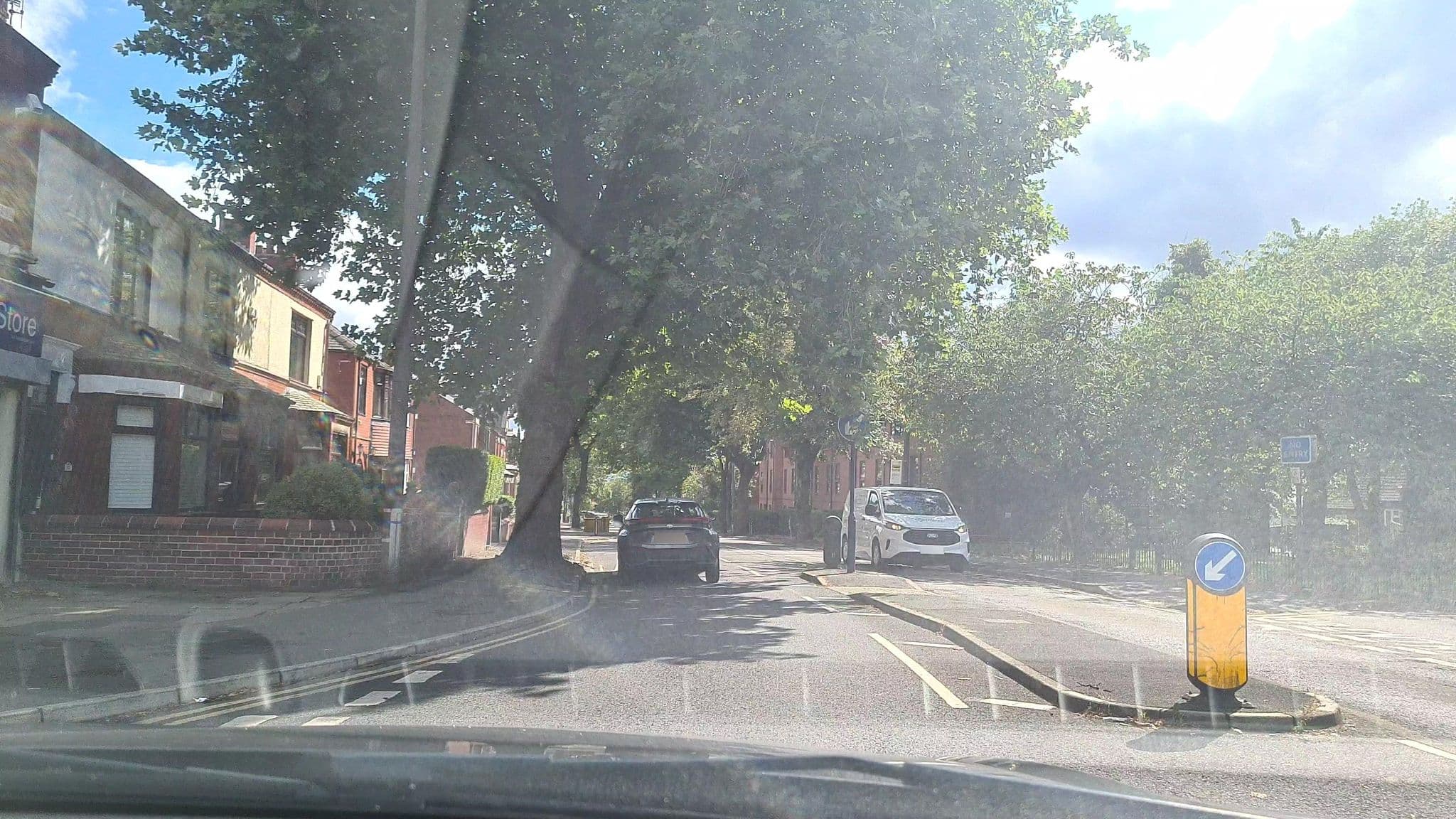 Street view near The Old Ball Inn, Ashton-under-Lyne — © mappo2 (CC BY-SA · Mapillary)