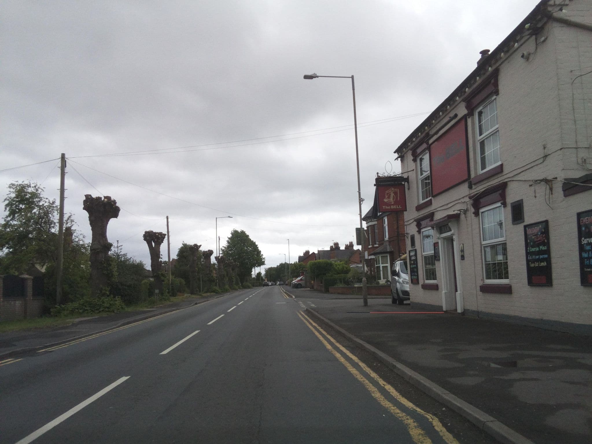 Street view near The Bell Inn, Astwood Bank — © southglos (CC BY-SA · Mapillary)