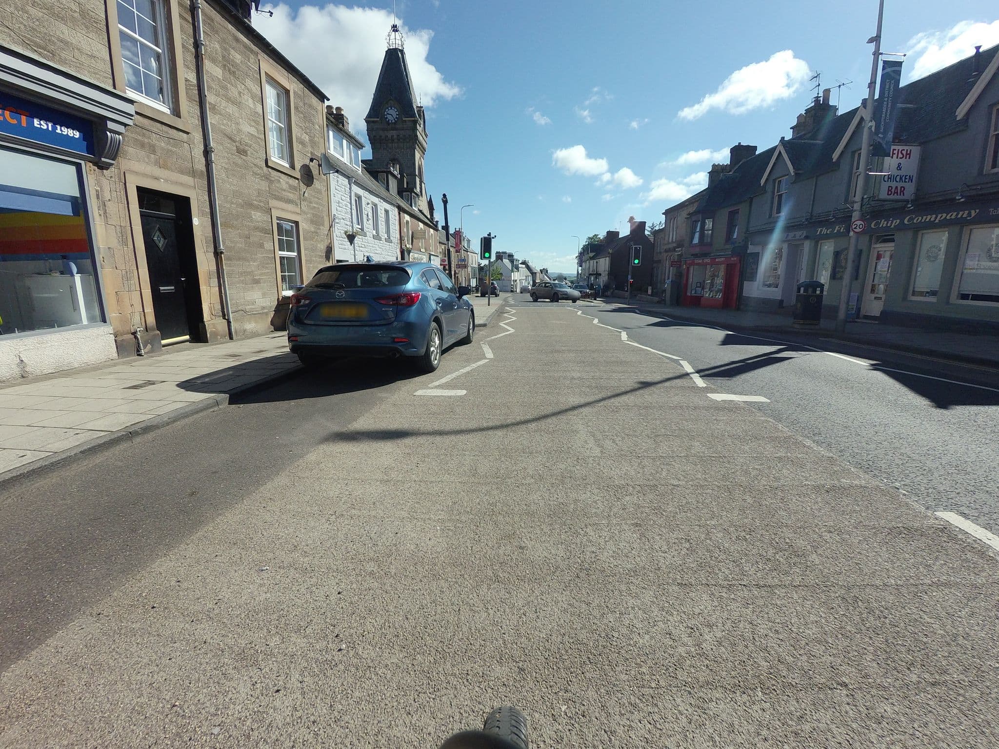 Street view near Lang Toon Bed and Breakfast, Auchterarder — © hobgoblin (CC BY-SA · Mapillary)