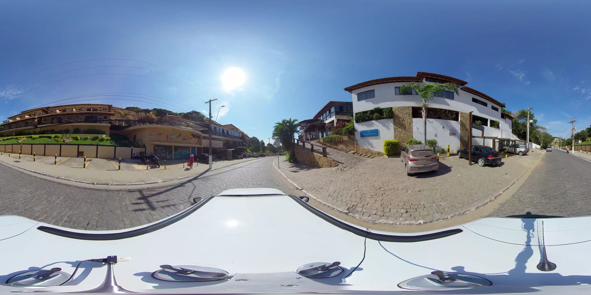 Street view near Rio Búzios Beach, Armação dos Búzios — © 360 (CC BY-SA · Mapillary)