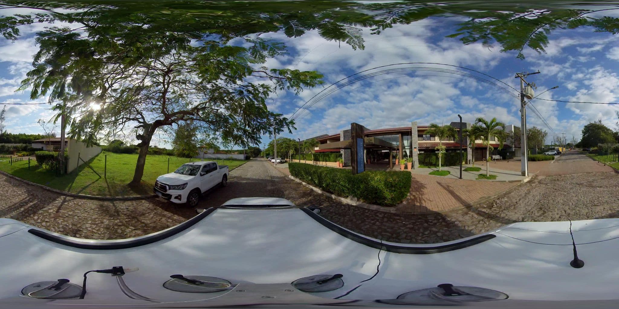 Street view near Hotel Aretê, Armação dos Búzios — © 360 (CC BY-SA · Mapillary)