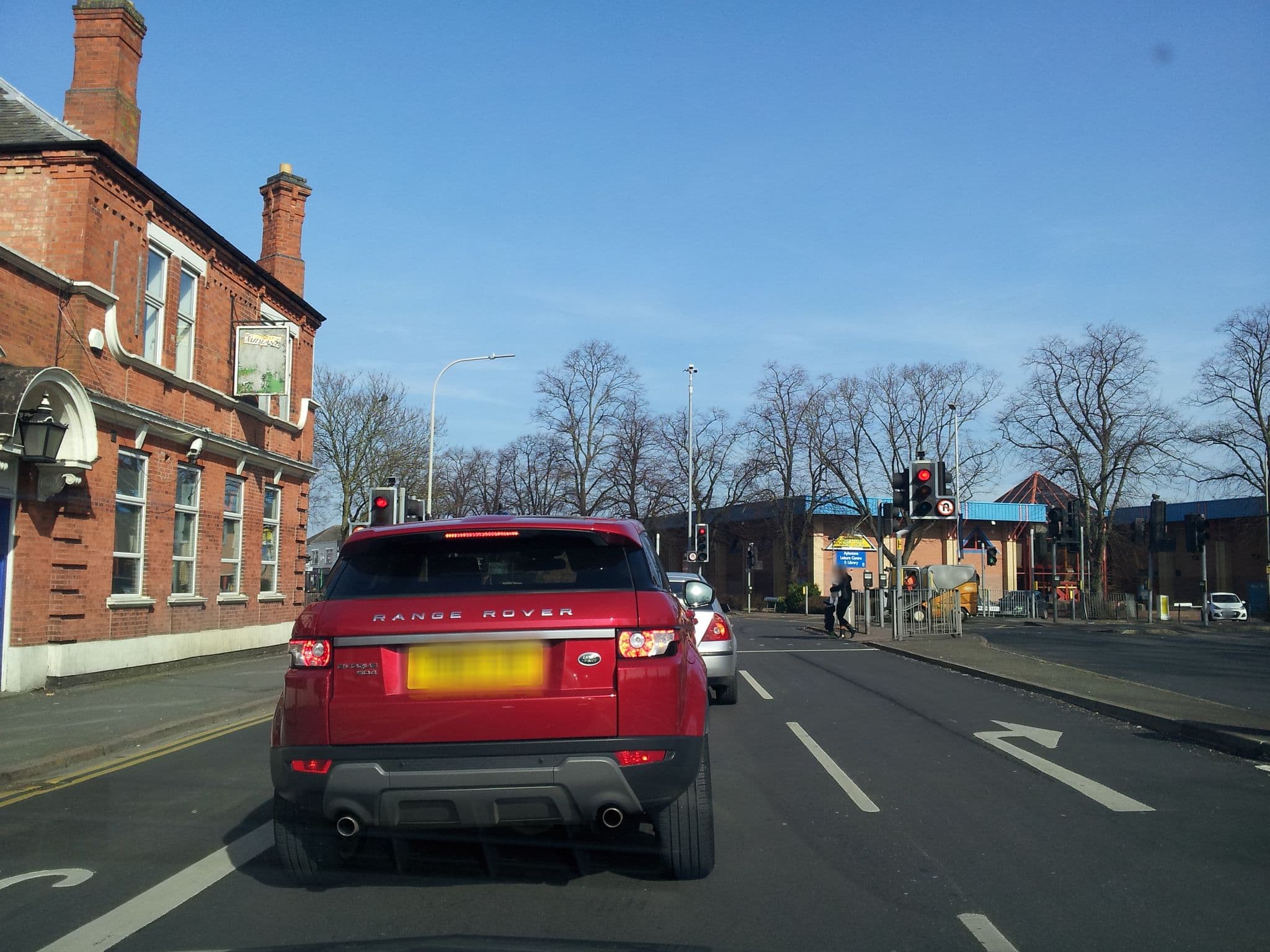 Street view near Midland Hotel, Aylestone — © adam2 (CC BY-SA · Mapillary)