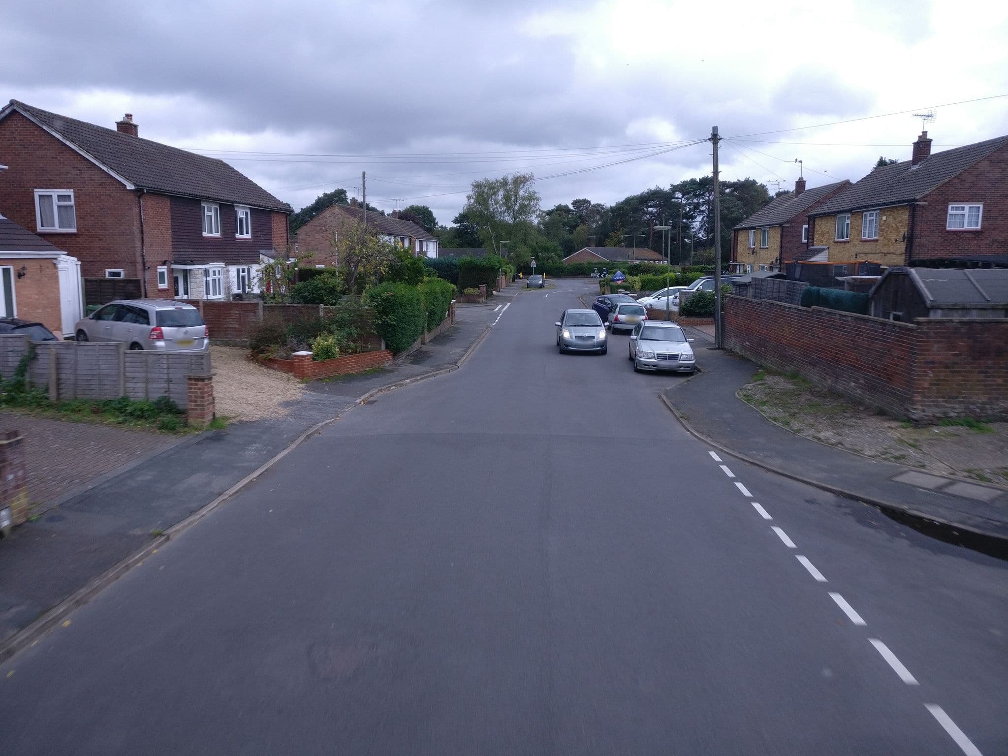 Street view near Kingston Road House By REDWOOD STAYS, Camberley — © jpennycook (CC BY-SA · Mapillary)