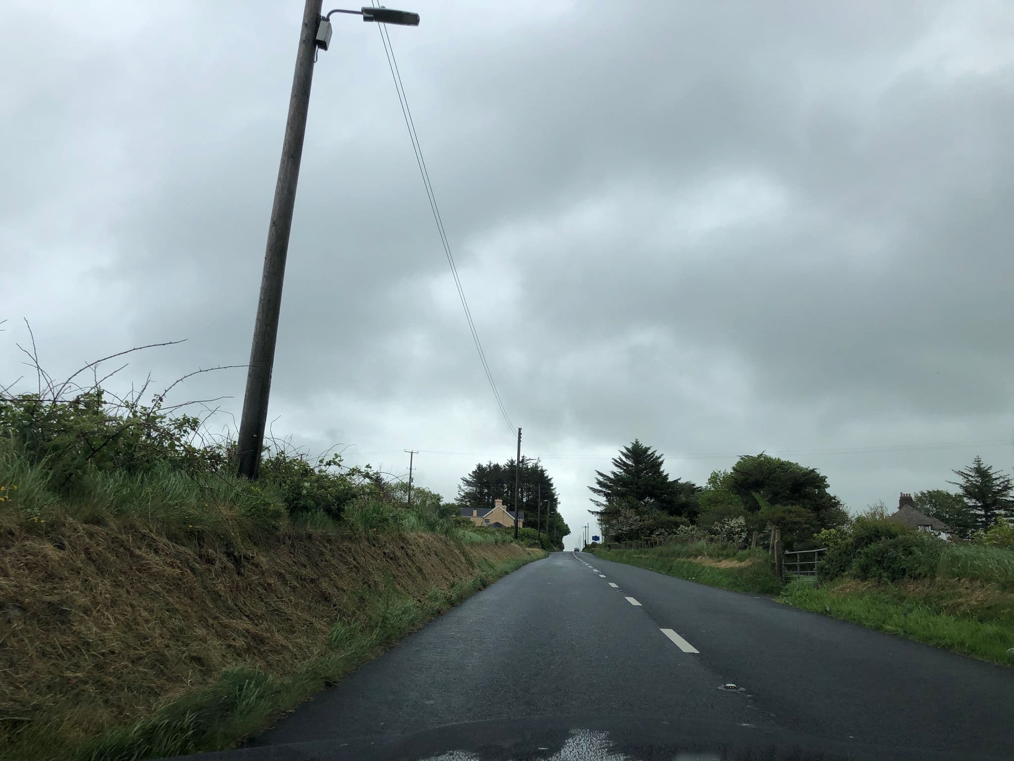 Street view near Ballycastle Cottage, Ballycastle — © laye (CC BY-SA · Mapillary)