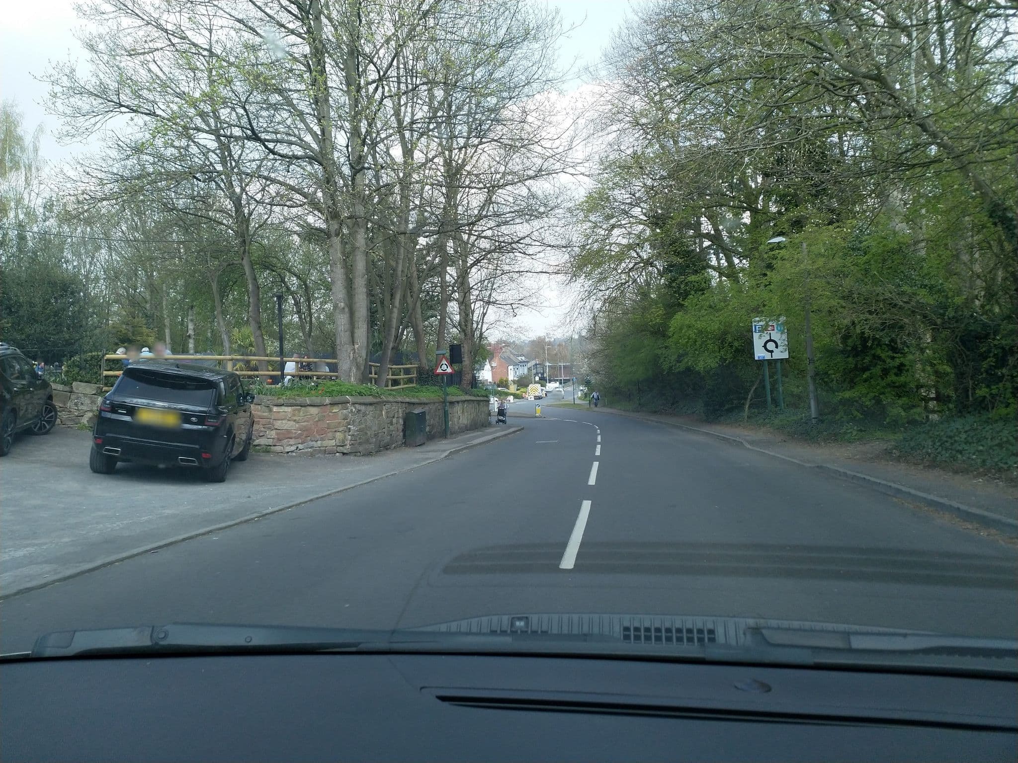 Street view near The Brickmakers Arms, Balsall Common — © laye (CC BY-SA · Mapillary)