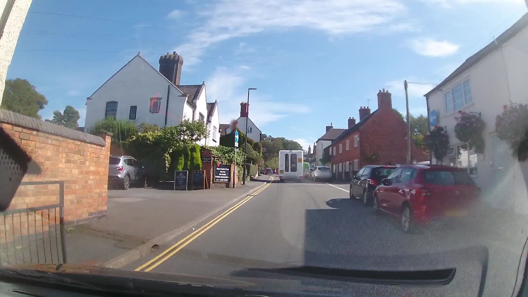 Street view near Ye Olde Red Lion Hotel, Market Bosworth — © trigpoint (CC BY-SA · Mapillary)