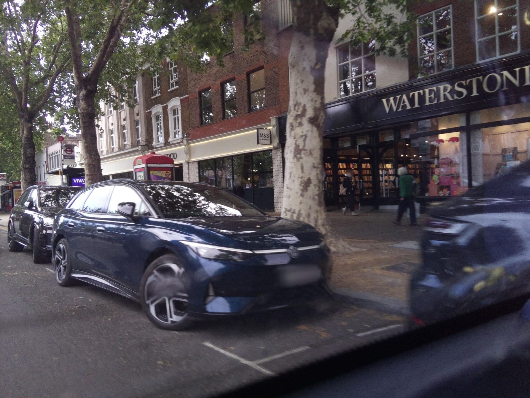 Street view near At Home Chiswick, Chiswick — © southglos (CC BY-SA · Mapillary)