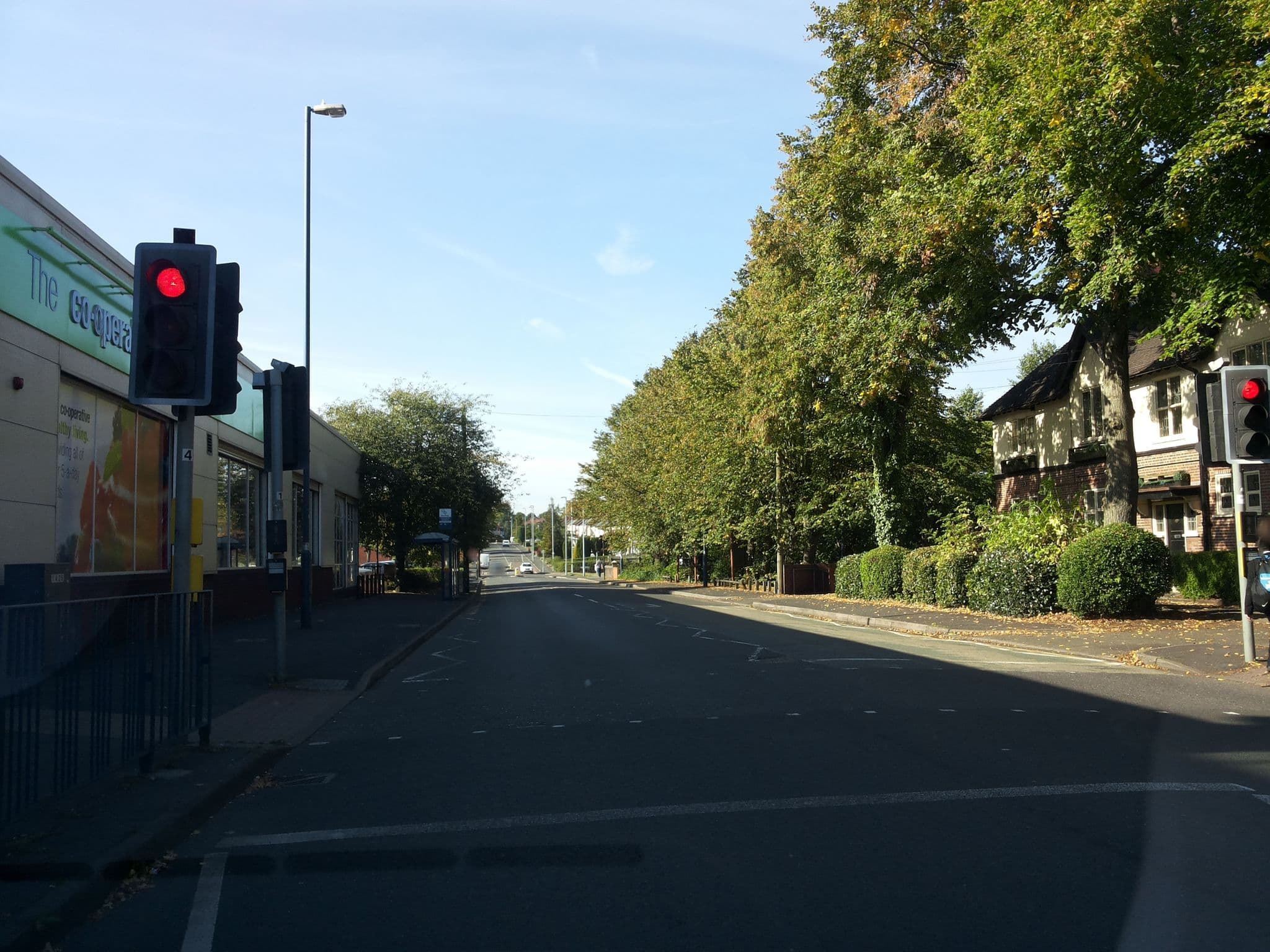 Street view near The Bournbrook Inn, Bartley Green — © endszbrxns (CC BY-SA · Mapillary)